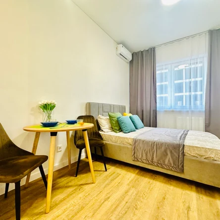 Уфа, Революционная 39/3 - студия №1 "Счастье"